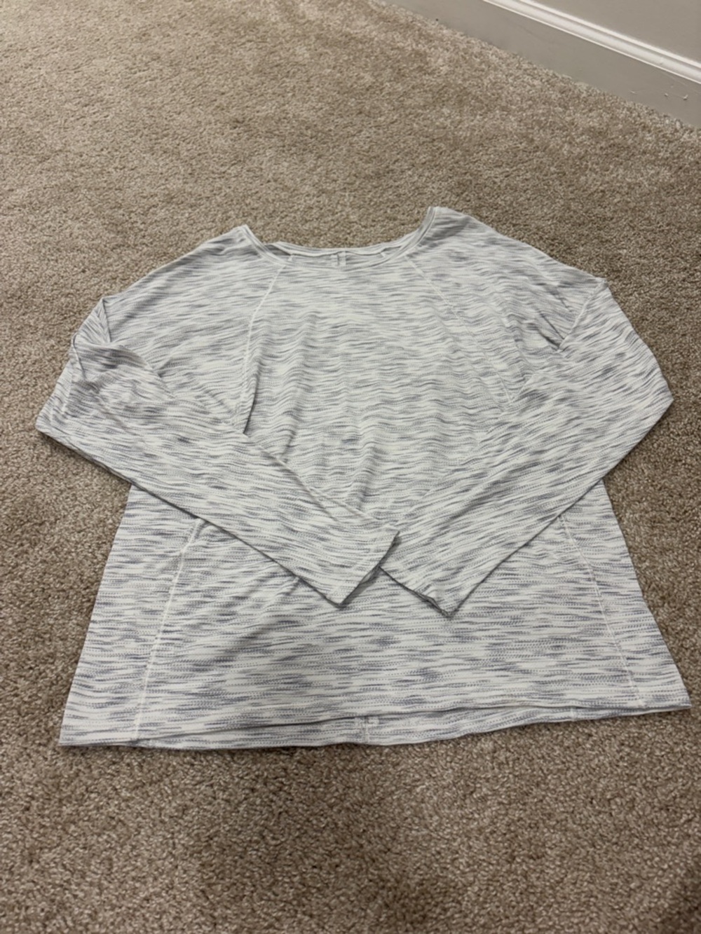 Lululemon long sleeve